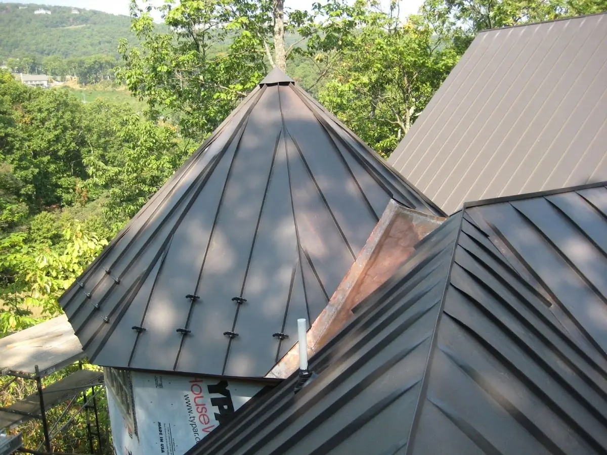 Professional Shingle Replacement & Repair by Craftsman Roofing in Four Corners